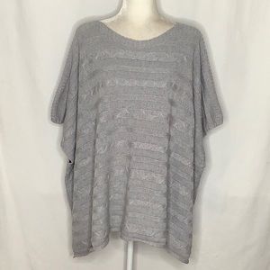 Old Navy Gray Cable-Knit Poncho Sweater Size M